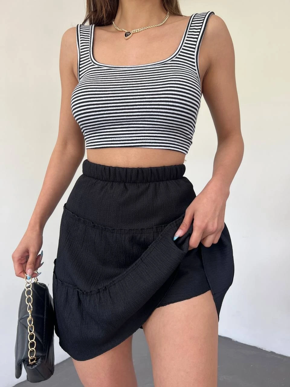 Parça Kumaş Beli Lastikli Şortlu Etek - Siyah