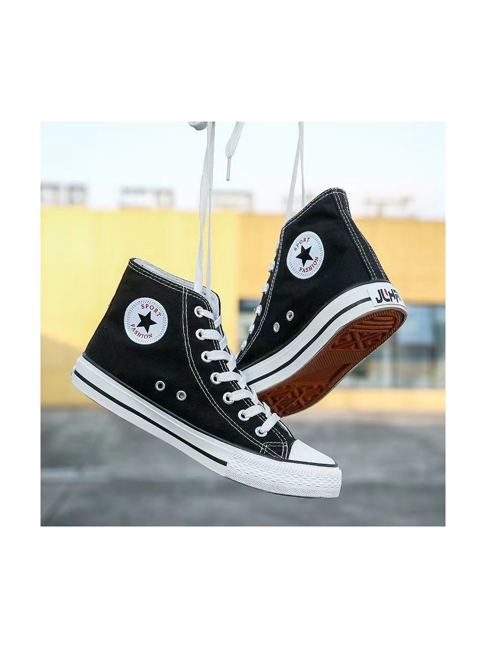 Converse Chuck Taylor Ayakkabı